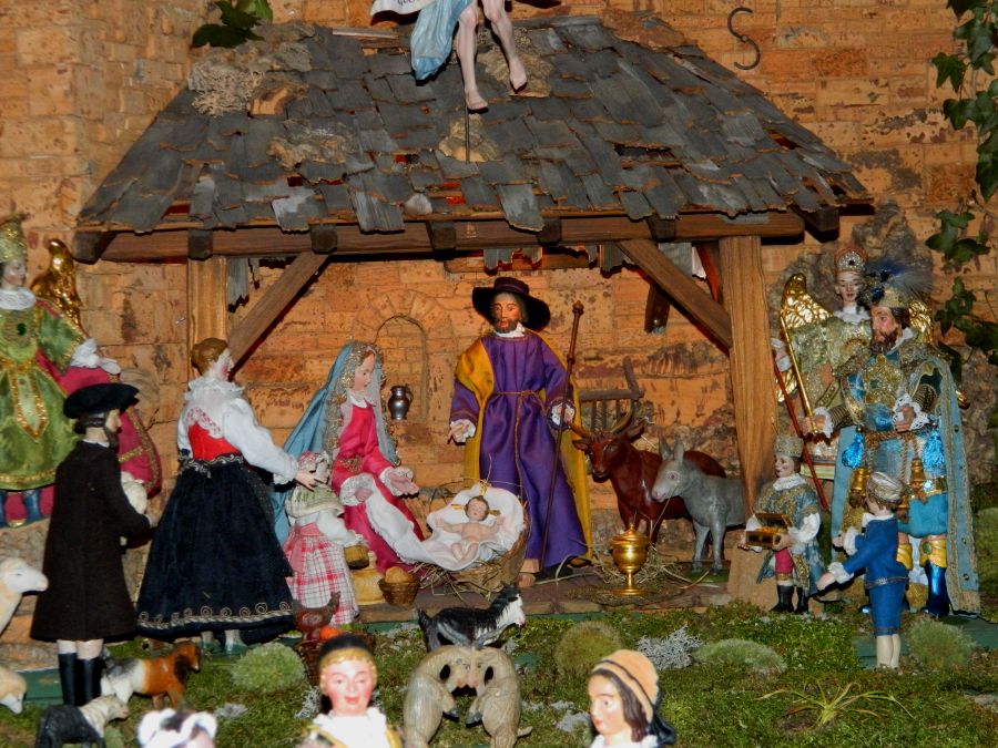 Krippen_Nikolaus_Ueberlingen_41.jpg