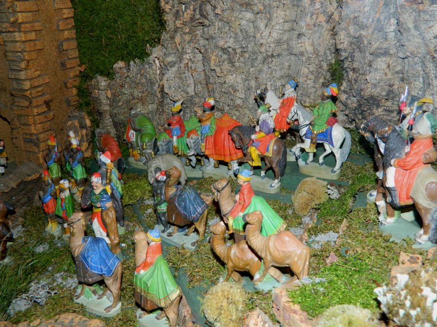 Krippen_Nikolaus_Ueberlingen_75.jpg